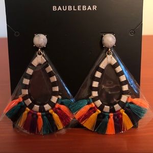 NEVER WORN - BaubleBar Fanned Fringe Drop Earrings